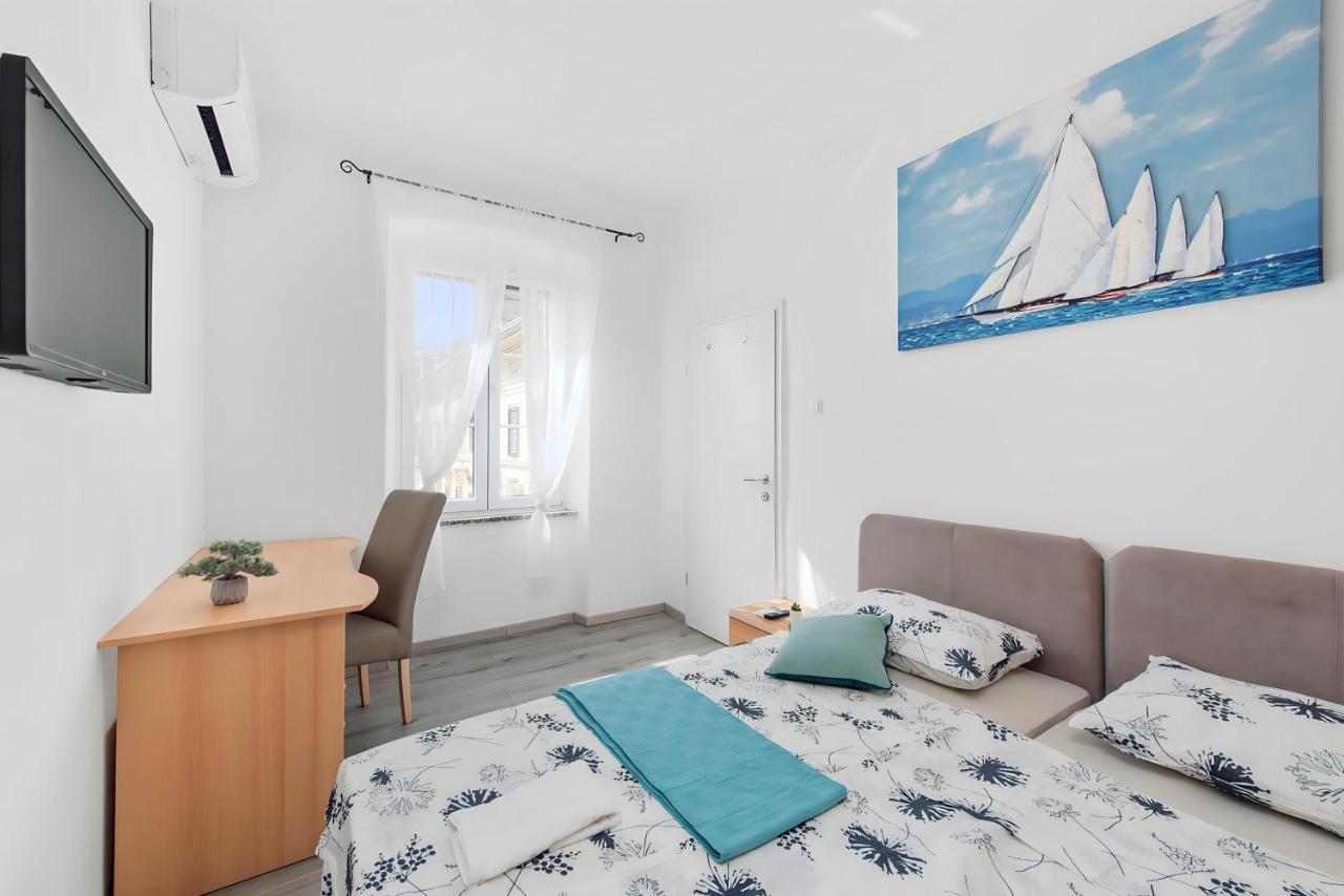 Little Flower City Studio 5 - Rijeka Rent Ngoại thất bức ảnh